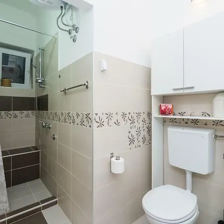 Apartment Friendly